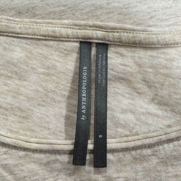 Anthropologie Tan Short Sleeve Shirt Women’s Small - Picture 2 of 3